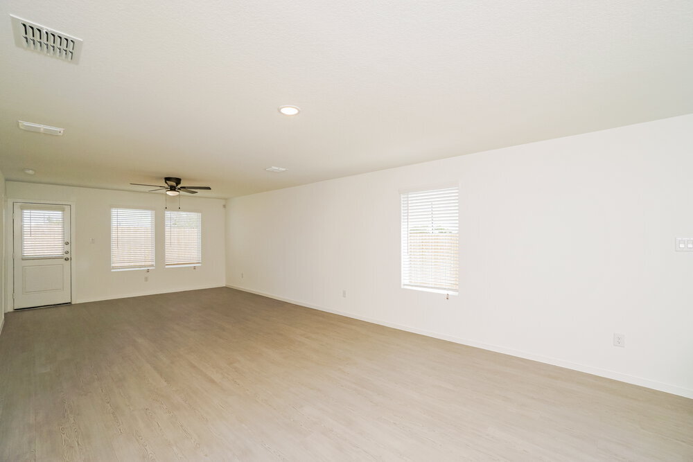 Building Photo - 10051 Mather Way