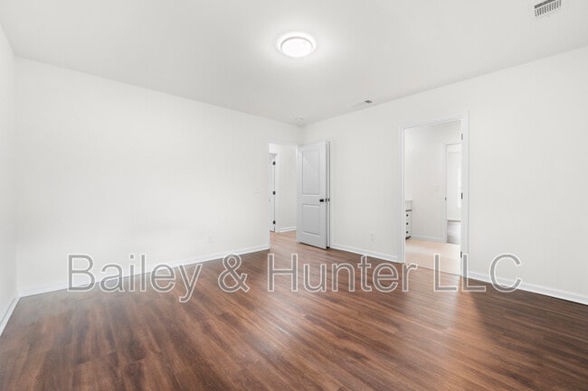 Building Photo - 1721 Hortense Pl NW