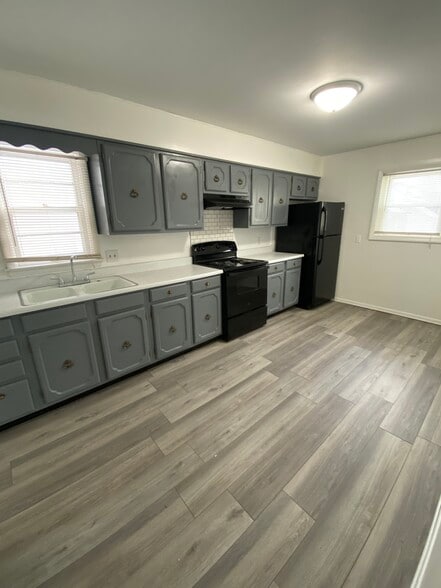 New Kitchen - 214 S Bloomington St