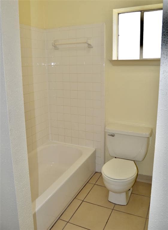Building Photo - 514 Fair Oak Dr