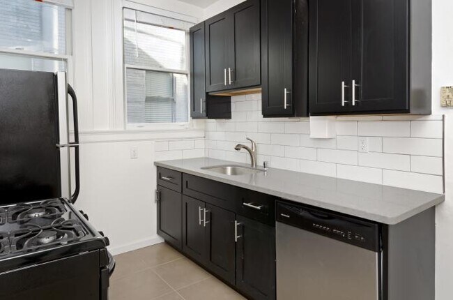 Building Photo - 1 bedroom in San Francisco CA 94109