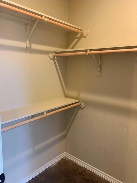 Building Photo - 379 Joanne Lp