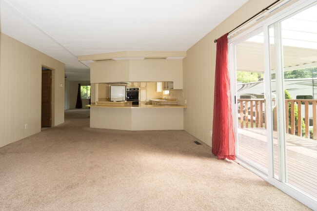 Building Photo - 11811 SE 184th St