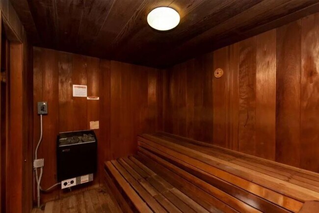 Sauna - 3100 Grand Ave