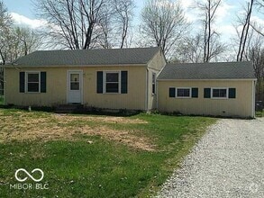 Building Photo - 2605 E Midland Rd