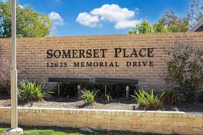 Building Photo - 12625 Memorial Dr