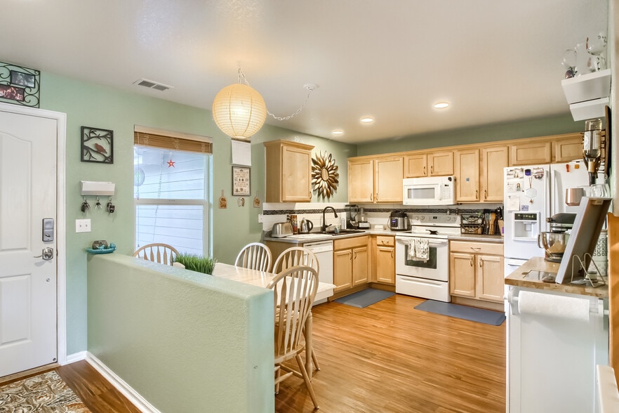 Building Photo - 345 Smith Cir