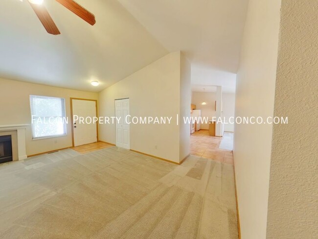 Building Photo - 745 San Gabriel Pl