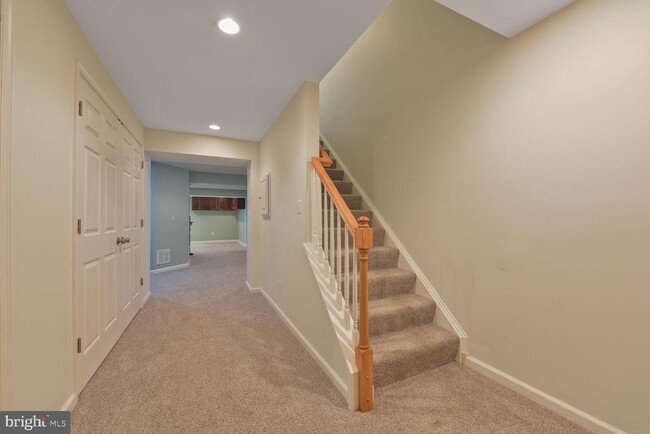 Building Photo - 5907 Tulloch Spring Ct