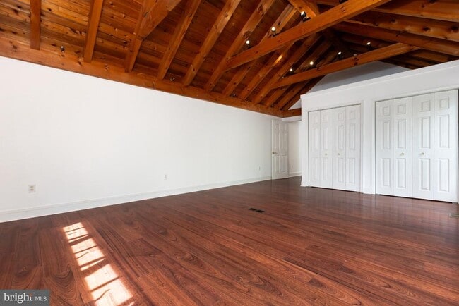 Building Photo - 13039 Glen Mill Rd