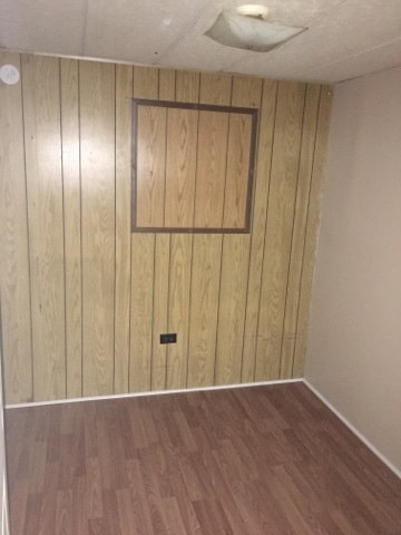 Building Photo - 32 Counterfeit Way