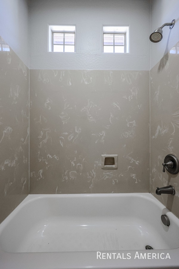 Building Photo - 3173 E Canyon Way