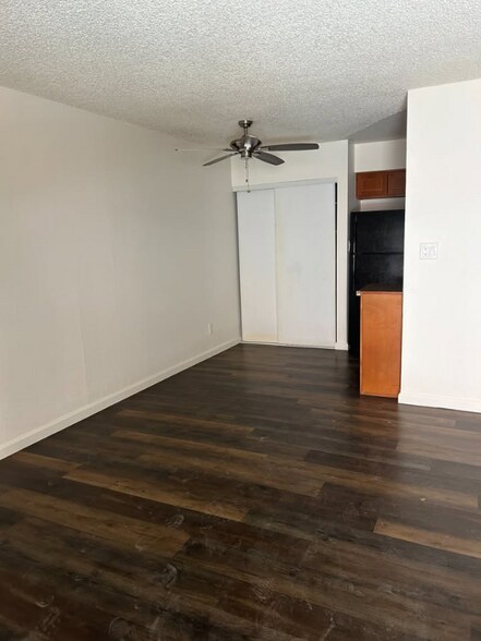 Building Photo - 4444 N 7th Ave
