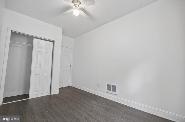 Building Photo - 3138 W Allegheny Ave