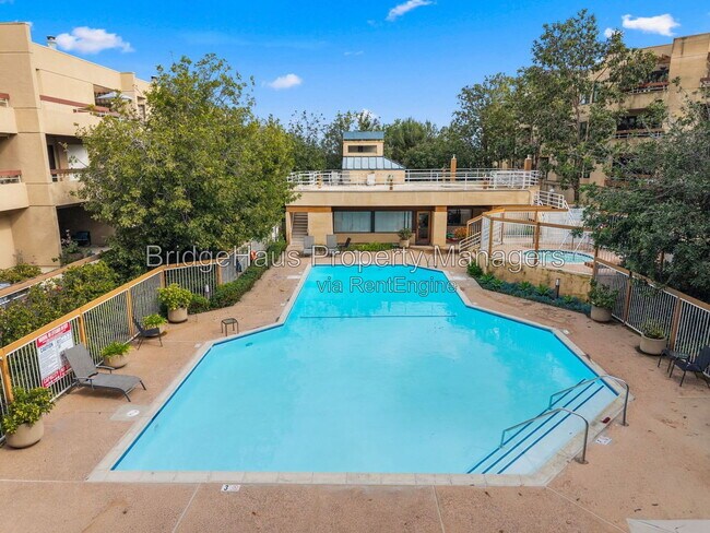 Building Photo - 7225 Navajo Rd