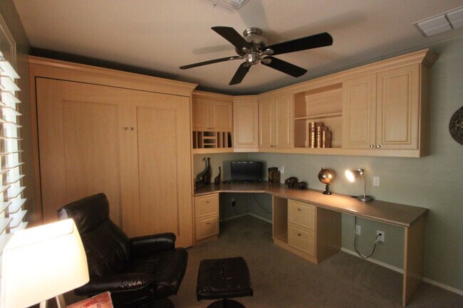 Building Photo - 34018 N Pate Pl