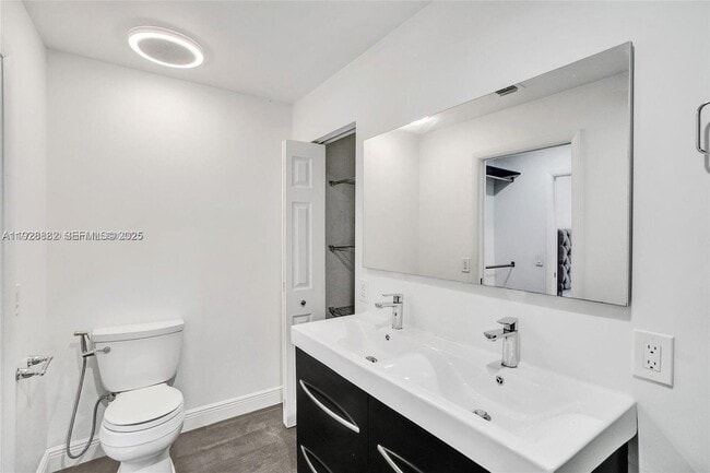 Building Photo - 13705 SW 101st Terrace