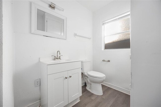 Building Photo - 243 Avenue L NE