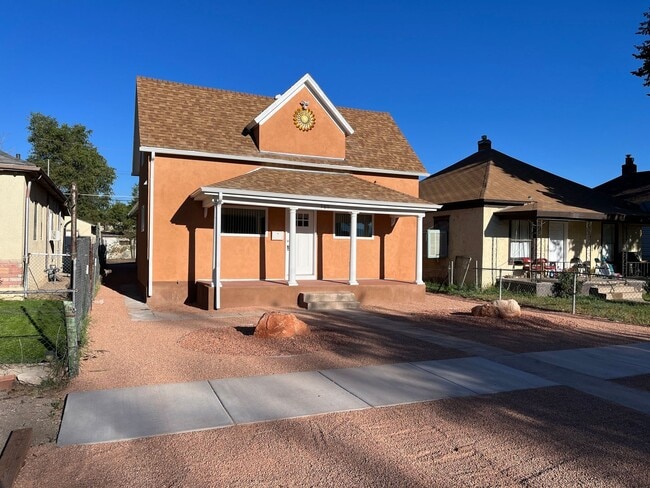 Primary Photo - ALL PROSPECTIVE TENANTS MUST SUBMIT A $58 ...