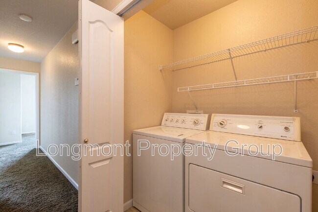 Building Photo - 1420 Whitehall Dr