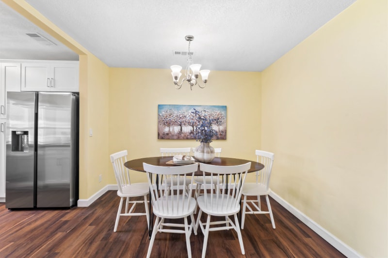 Building Photo - 5534 Norde Dr E