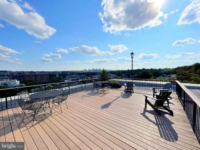 Building Photo - 2129 Florida Ave NW