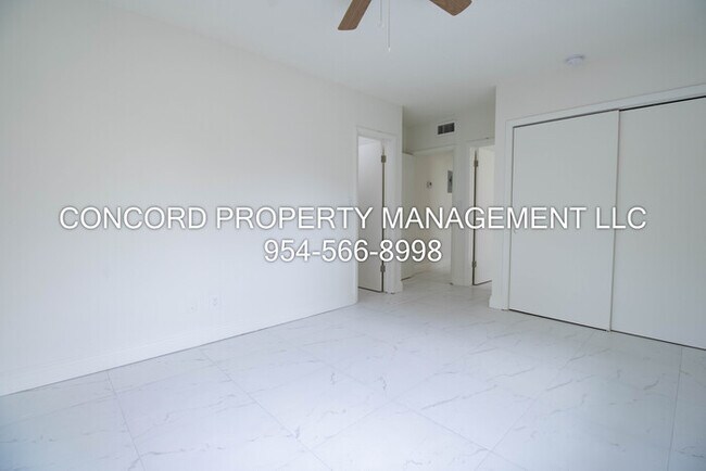 Building Photo - Ask About Our Specials! Beautifully Updated 2/1- Pool- Dishwasher- Large Kitchen- Lots of Storage