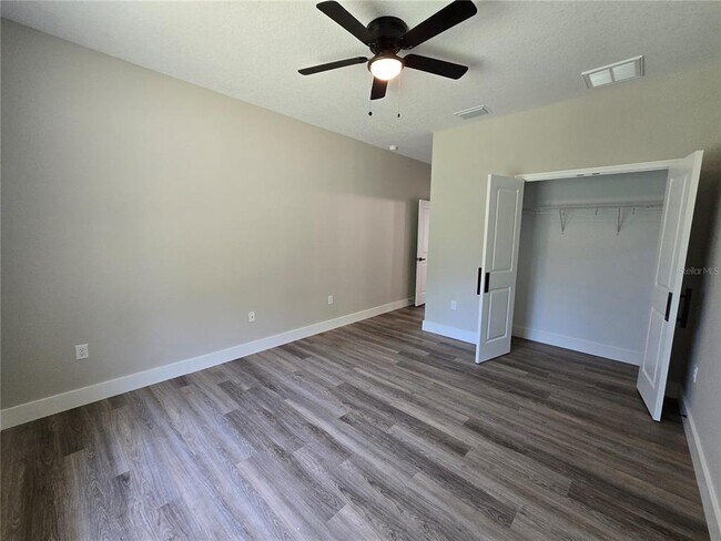 Building Photo - 7437 Mead Dr
