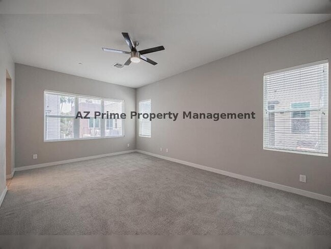 Building Photo - 9001 E San Victor Dr