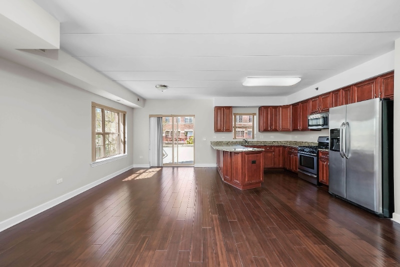 Primary Photo - 6636 W 65th St