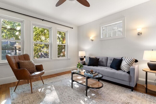 Building Photo - 40 Gartland St