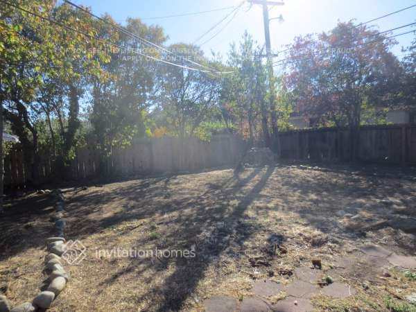 Building Photo - 1413 Maryland St