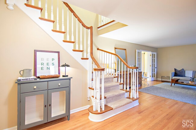 Building Photo - 3810 Tecoma Dr