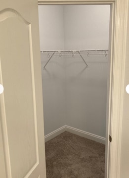 Building Photo - 6958 Summerset Dr