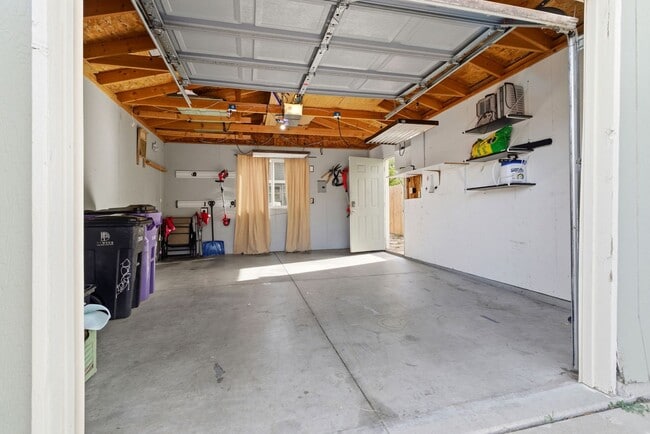 Building Photo - Charming Historic Home in Mayfair Neighborhood