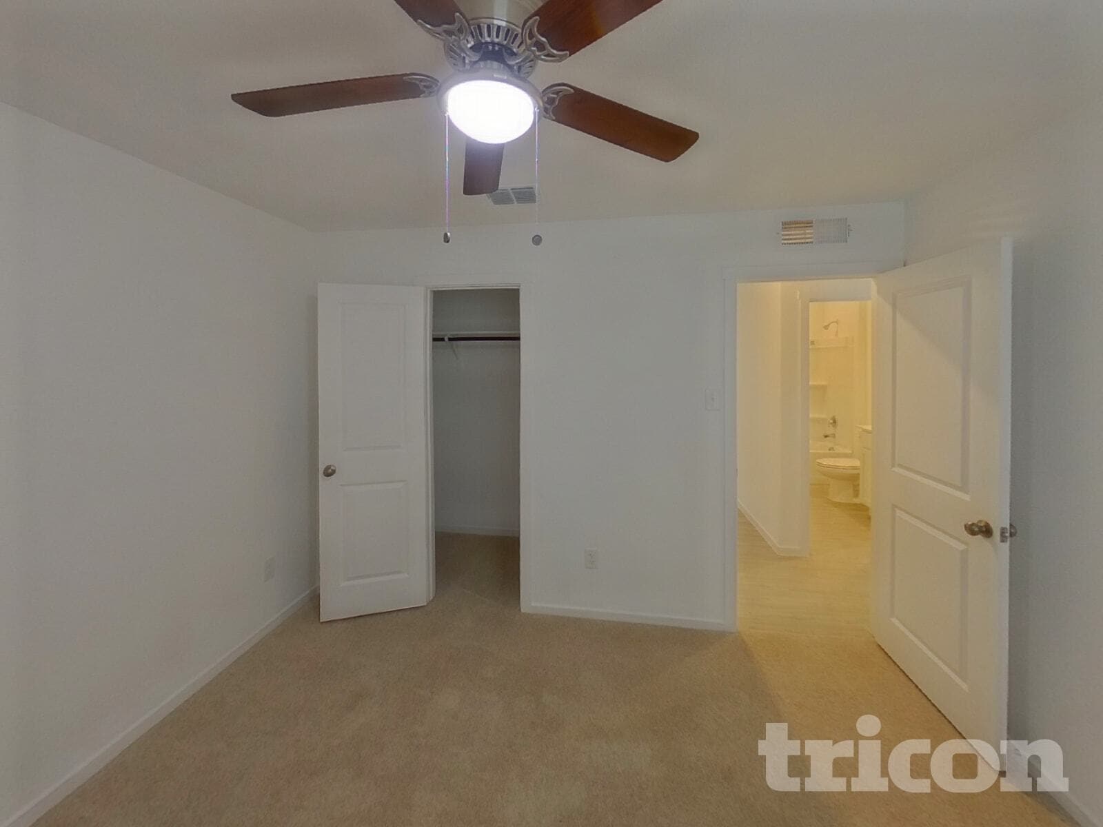 Building Photo - 6751 Highlands St