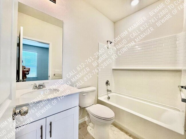 Building Photo - 8113 Branch Hollow Trail