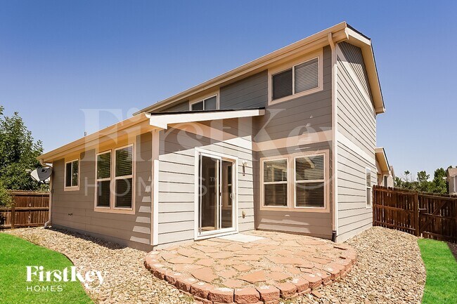 Building Photo - 783 Willow Dr