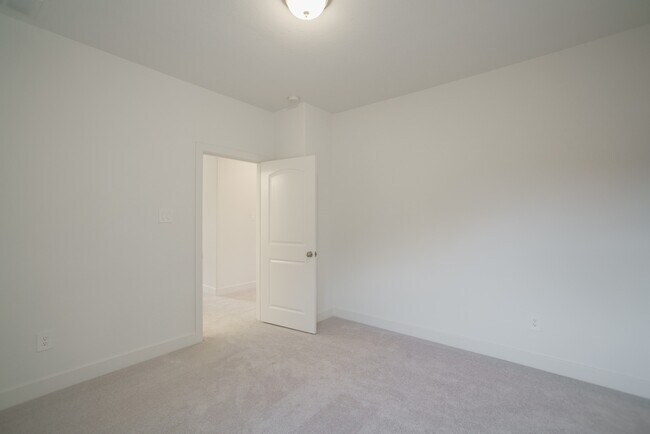 Building Photo - 24606 Keswick Vly Wy