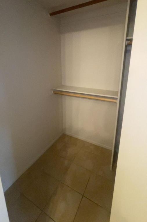 Building Photo - 3556 W Avenida Del Mar