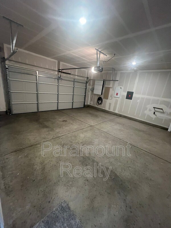 Building Photo - 3310 Tibidabo St