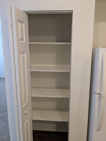 Pantry - 1651 N 15th St