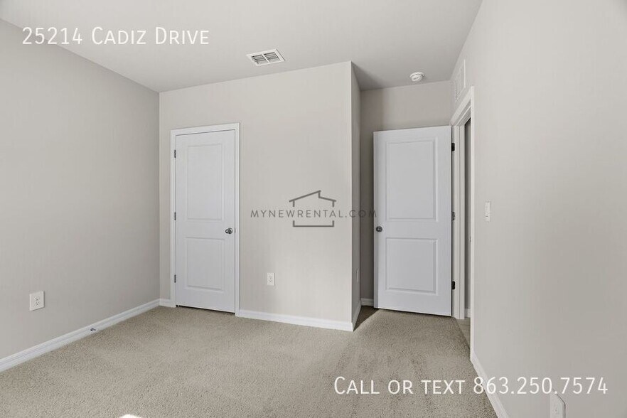 Building Photo - 25214 Cadiz Dr