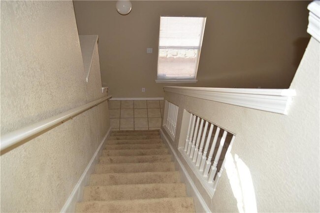 Building Photo - 11713 Snow Hawk Dr