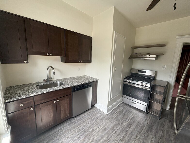 Kitchen - 90 Union Ave