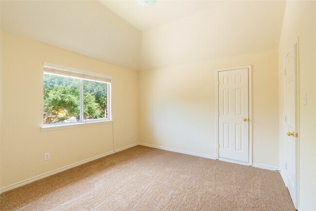 Building Photo - 4500 Carmel Mountain Dr