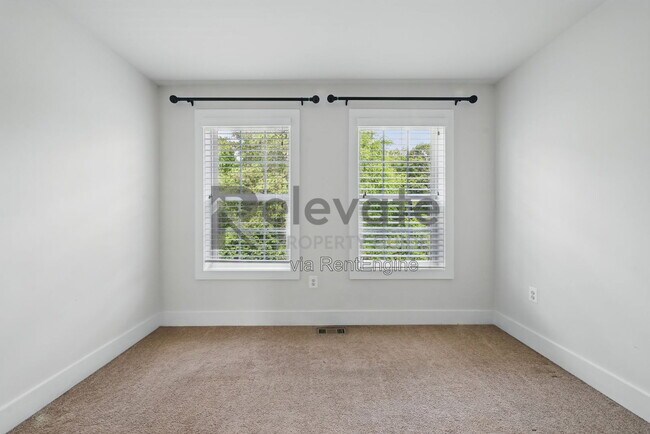 Building Photo - 4227 Saunders Tavern Trl