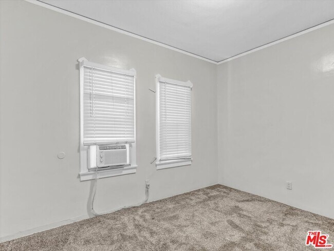 Building Photo - 6407 Orange St