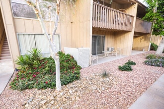 Building Photo - 77845 California Dr