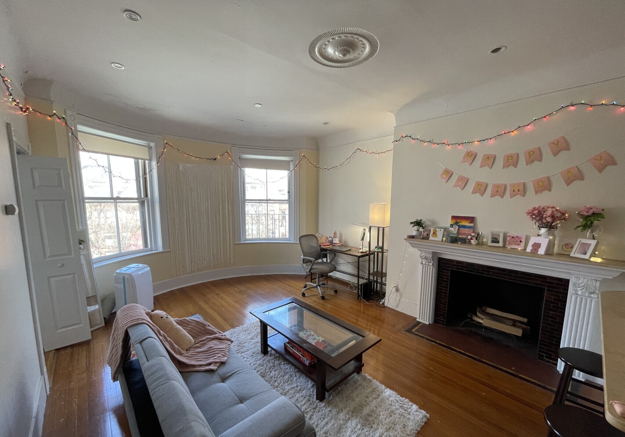 Building Photo - 439 Marlborough St